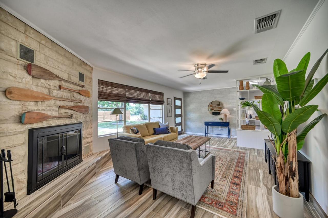 Luxury Lakefront Oasis With Boat Dock-Firepit McQueeney Kültér fotó